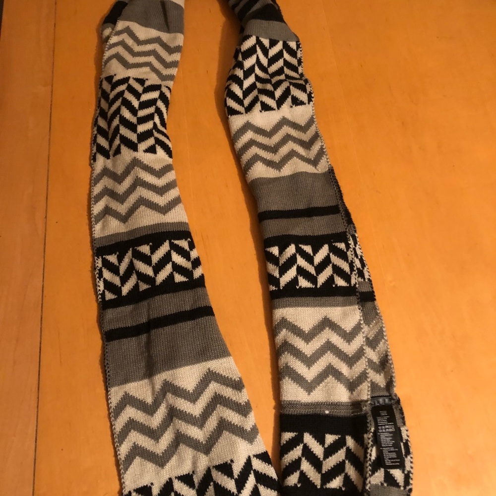 Infinity Scarf - Picture 3 of 3